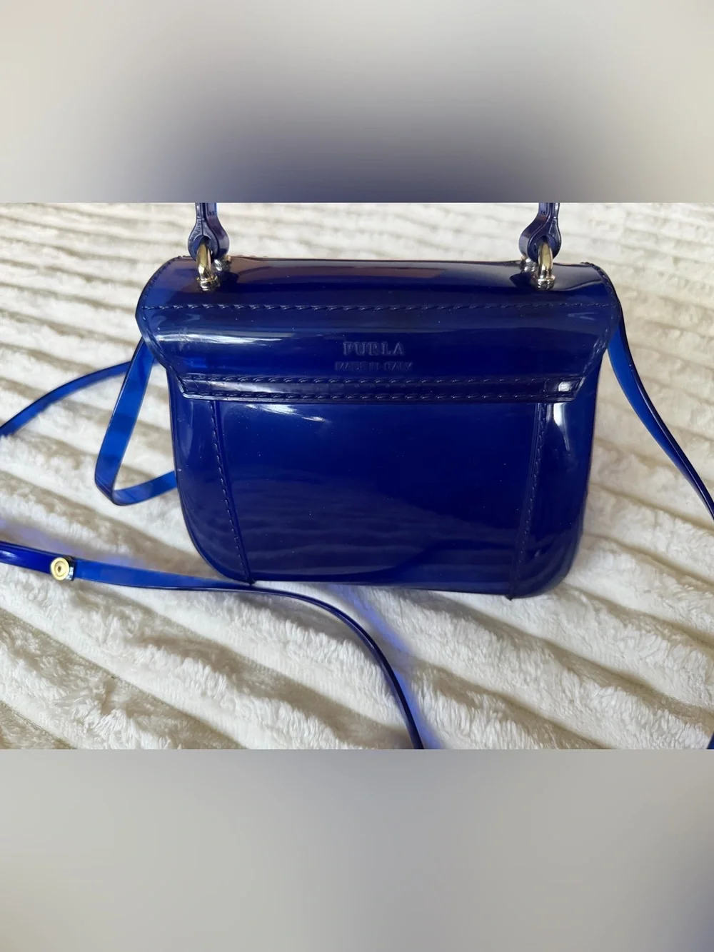 Classic Top-Handle Women's Bag in Deep Blue